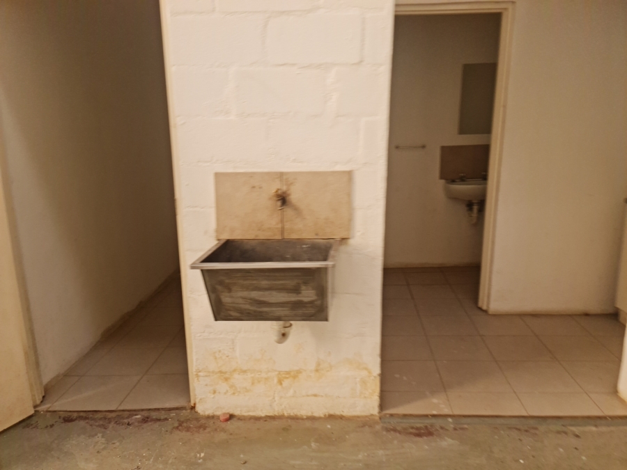 Commercial Property for Sale in Asla Park Western Cape